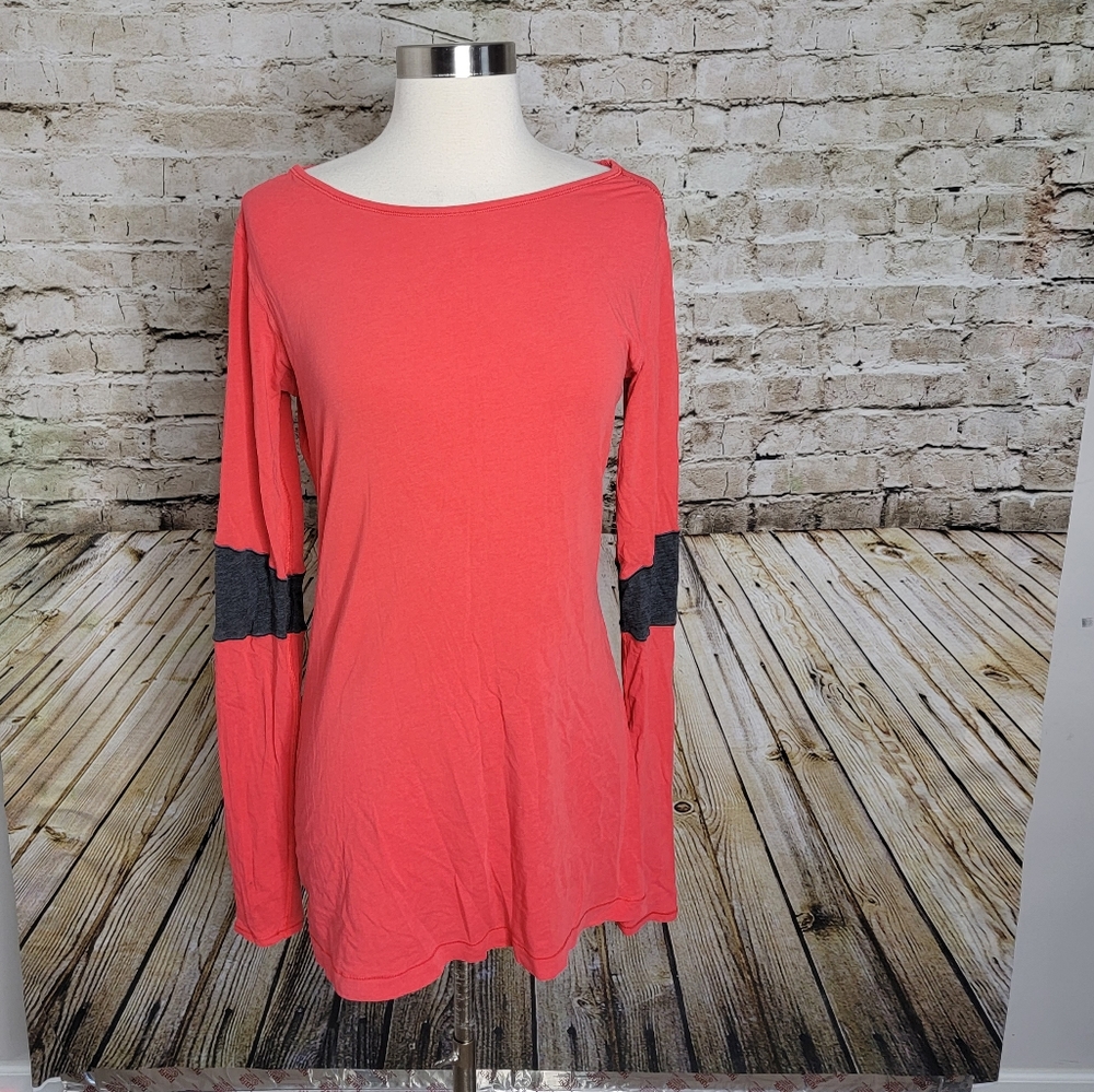 Lululemon Athletica Top Coral/Gray